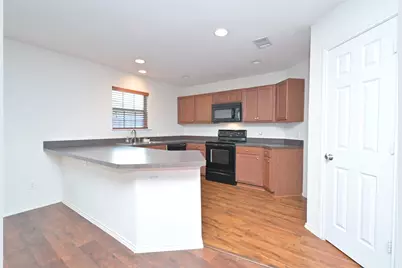 941 Newberry Trail, Fort Worth, TX 76120 - Photo 2