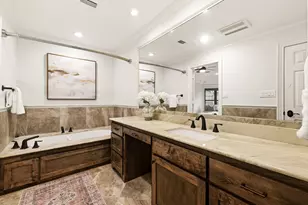 9608 Greensprint Dr, Dallas, TX 75238 - Photo 32