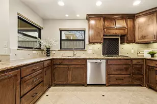 9608 Greensprint Dr, Dallas, TX 75238 - Photo 28