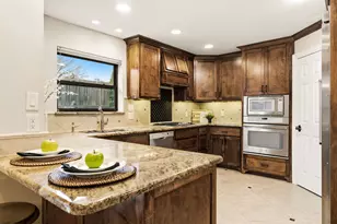 9608 Greensprint Dr, Dallas, TX 75238 - Photo 26