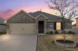 1002 Dry Gulch Way, Princeton, TX 75407 - Photo 2
