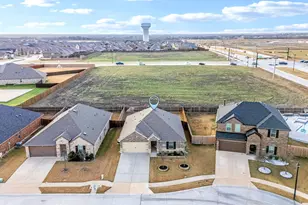 1002 Dry Gulch Way, Princeton, TX 75407 - Photo 28