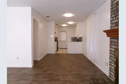 2409 Ventura Drive #B, Arlington, TX 76015 - Photo 2