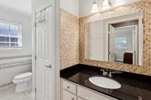 409 Wallace Dr, Crowley, TX 76036 - Photo 4