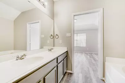 1942 Castaway Drive, Dallas, TX 75051 - Photo 18