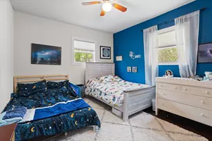 226 W Willingham St, Cleburne, TX 76033 - Photo 12