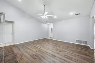 6421 Fairview Dr, Watauga, TX 76148 - Photo 4