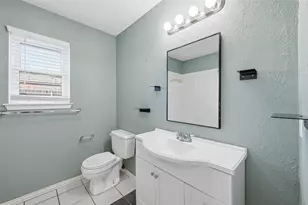 6421 Fairview Dr, Watauga, TX 76148 - Photo 10