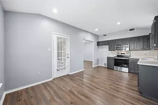 6421 Fairview Dr, Watauga, TX 76148 - Photo 6