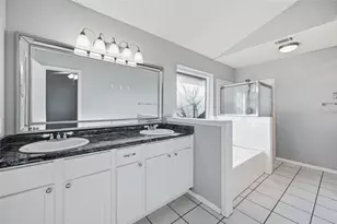 6421 Fairview Dr, Watauga, TX 76148 - Photo 16