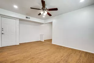 5921 Gaston Ave, Dallas, TX 75214 - Photo 4