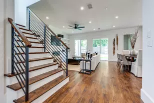 400 Cristler Ave, Dallas, TX 75223 - Photo 6