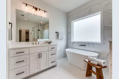 400 Cristler Avenue, Dallas, TX 75223 - Photo 22