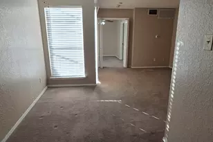 9811 Walnut St, Dallas, TX 75243 - Photo 8