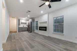 3242 Pine St, Dallas, TX 75215 - Photo 6