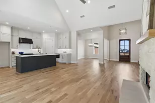 1830 Heritage Knl Dr, Sherman, TX 75092 - Photo 8