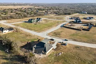 1830 Heritage Knll Dr, Sherman, TX 75092 - Photo 12