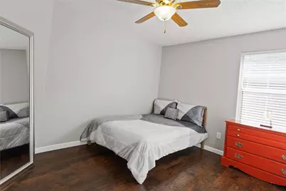 425 Kelley Court, Fort Worth, TX 76120 - Photo 12