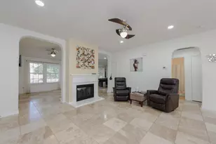 640 Alcove Dr, Little Elm, TX 75068 - Photo 6
