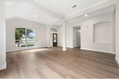 4524 Ridgepointe Drive, The Colony, TX 75056 - Photo 2