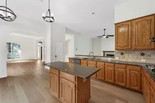 4524 Ridgepointe Dr, The Colony, TX 75056 - Photo 6