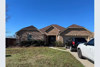 501 Hearthstone Drive, Lancaster, TX 75146 - Photo 2