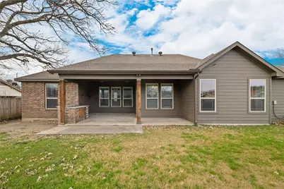 2434 Avenue A, Grand Prairie, TX 75051 - Photo 36