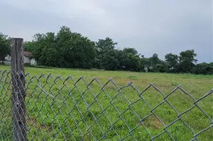 4719 Collins Ave, Dallas, TX 75210 - Photo 1