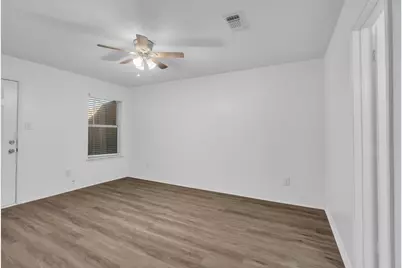 319 Faircrest Drive, Arlington, TX 76018 - Photo 16