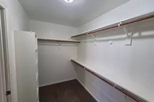 7926 Greengate Dr, Dallas, TX 75249 - Photo 24