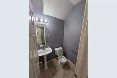 7926 Greengate Drive, Dallas, TX 75249 - Photo 16