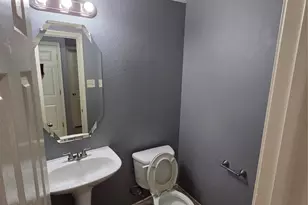 7926 Greengate Dr, Dallas, TX 75249 - Photo 16