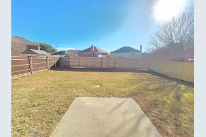 7926 Greengate Drive, Dallas, TX 75249 - Photo 36