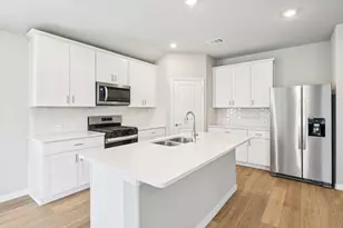 413 Loch Dr, Sherman, TX 75092 - Photo 2