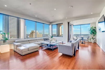 1200 Main Street #2412, Dallas, TX 75202 - Photo 4