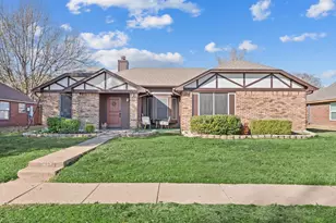 2813 Andrea Ln, Garland, TX 75040 - Photo 1