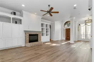 1508 Leaning Oak Ln, Cleburne, TX 76033 - Photo 6