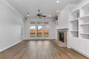 1508 Leaning Oak Ln, Cleburne, TX 76033 - Photo 6