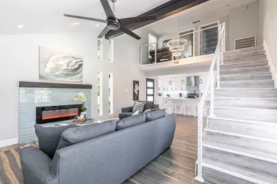 3829 Twin Falls Street, Irving, TX 75062 - Photo 4