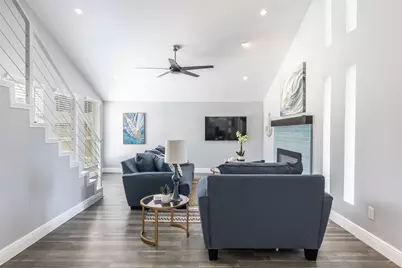 3829 Twin Falls Street, Irving, TX 75062 - Photo 2