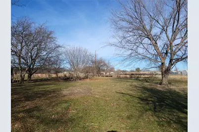 10936 Sam Reynolds Road, Justin, TX 76247 - Photo 8