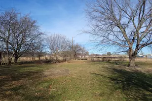 10936 Sam Reynolds Rd, Justin, TX 76247 - Photo 8