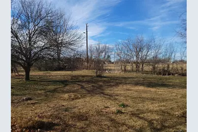 10936 Sam Reynolds Road, Justin, TX 76247 - Photo 4