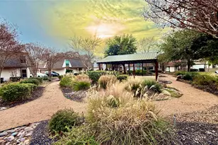 1850 Place One Ln, Garland, TX 75042 - Photo 36