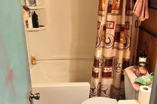 4321 Greenbriar Dr, Bellmead, TX 76705 - Photo 8