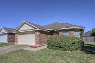 9808 Nixon Dr, McKinney, TX 75072 - Photo 2