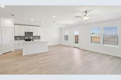 2100 Rannoch Street, Sherman, TX 75092 - Photo 2