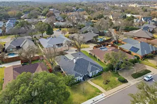 9034 Windy Crest Dr, Dallas, TX 75243 - Photo 30