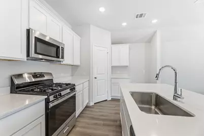 3850 Rose Hill Court, Denison, TX 75020 - Photo 4