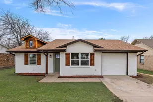 226 W Center St, Duncanville, TX 75116 - Photo 2